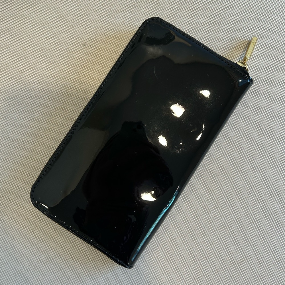 Tory Burch Black Patent Leather Wallet - Picture 9 of 9